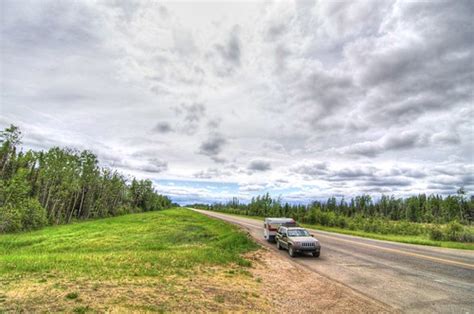 parallel nwt border sign
