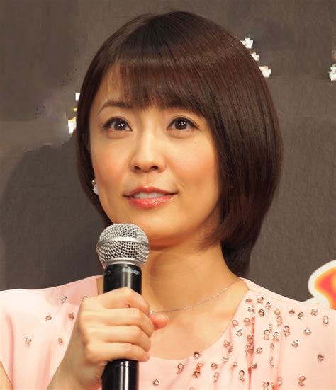 【エンタがビタミン♪】小林麻耶“いい夫婦の日”に涙ぐむ 「今日は強い雨なのに」夫の優しさに感激 Techinsight（テックインサイト） 海外セレブ、国内エンタメのオンリーワンをお届け