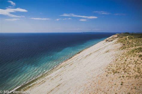 Great Lakes Shoreline Tour - Lake Michigan's Northern Shore | Roadtreking