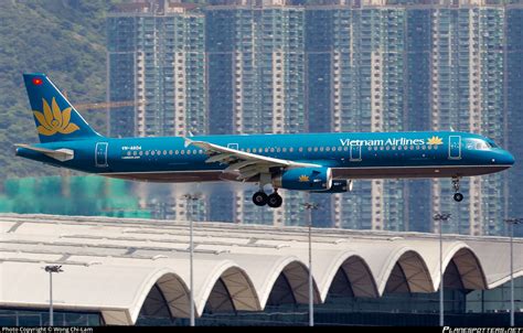 Vn A Vietnam Airlines Airbus A Photo By Wong Chi Lam Id