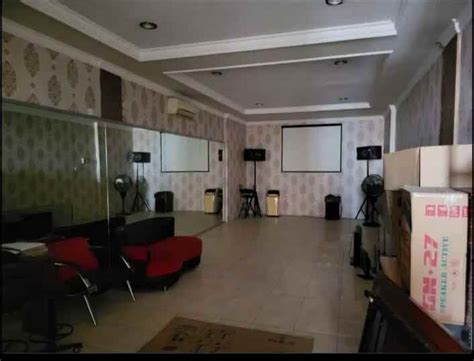 Dijual Ruko Lantai Full Furnish Tidar Surabaya