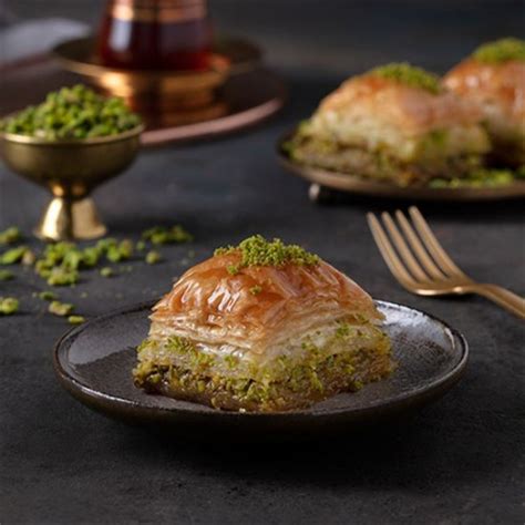 Long Lasting Baklava With Pistachio Oz Kg