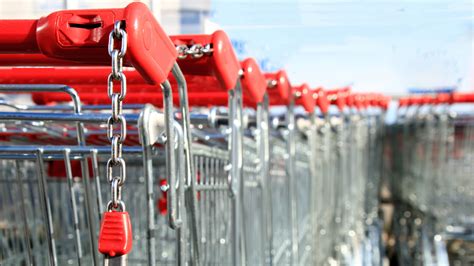 The Reason Aldi Fans Can't Stop Talking About This Abandoned Shopping Cart