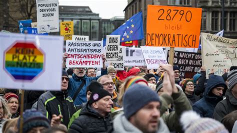 Breites Bündnis gegen Rechts Delmenhorst ruft zur Demonstration auf