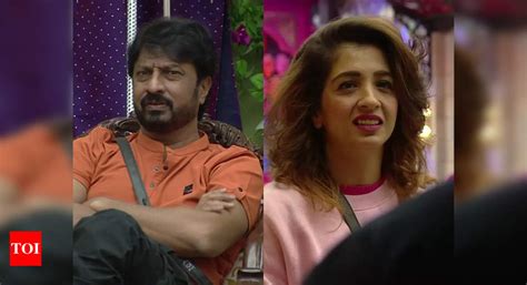 Bigg Boss Marathi 4 Kiran Mane Makes Shocking Allegations Against