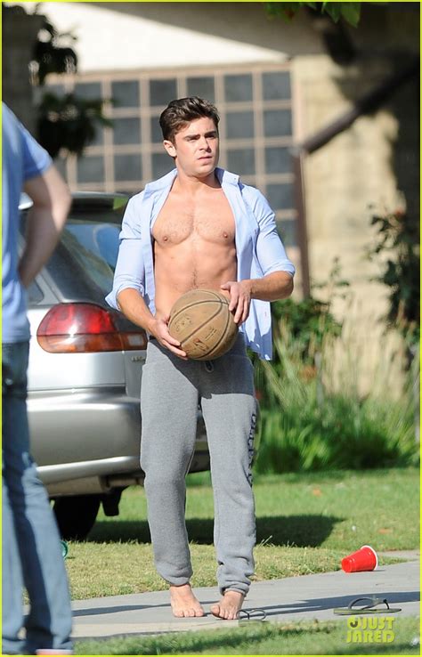 Zac Efron Shirtless Abs Flashing On Townies Basketball Set Photo