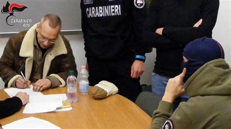 Le Ultime Volont Di Matteo Messina Denaro In Un Pizzino