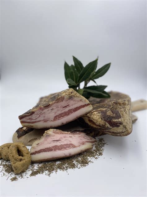 Guanciale Di Suino Stagionato Azienda Agricola Olivaro