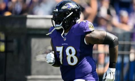 Baltimore Ravens Coach John Harbaugh Updates Morgan Moses Injury ...