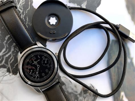 Montblanc SUMMIT - A Smartwatch In Disguise