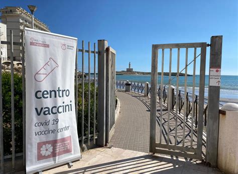 Vaccini Anti Covid Dosi Somministrate In Puglia