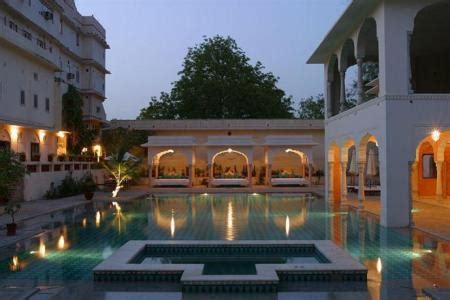 Romantic Resorts & Couple Holidays near Ahmedabad