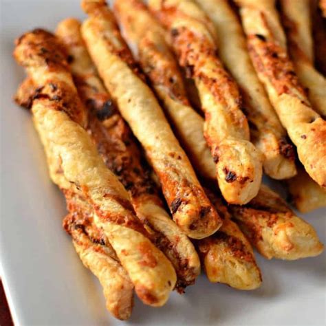 Cheese Straws Made Easy With Puff Pastry Recipe Jalepeno Recipes