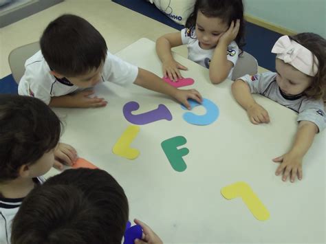 Educação Infantil Elias Moreira Finalização do projeto Eu e o Outro