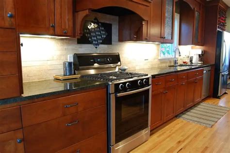 21 Options Pecan Wood Kitchen Cabinets Color Pairing Guide Home Cabinet Expert