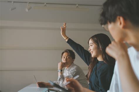 ゼミに入らない選択肢はあり？就活で不利になるの│ガクセイ協賛