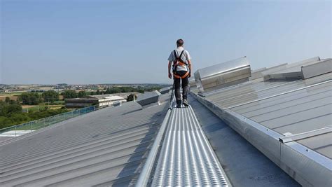 ROOFWALK SAFE Wartungsstege Mit Anschlageinrichtung