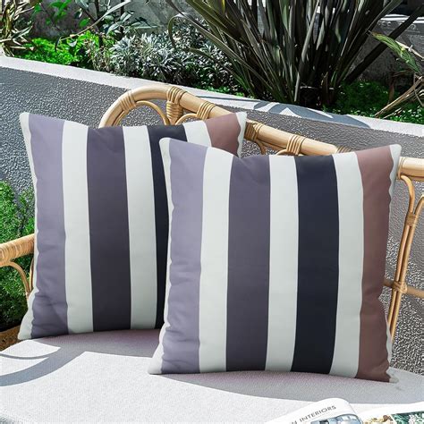 Amazon CURRAMET Pack Of 2 Outdoor Pillows Waterproof Geometric