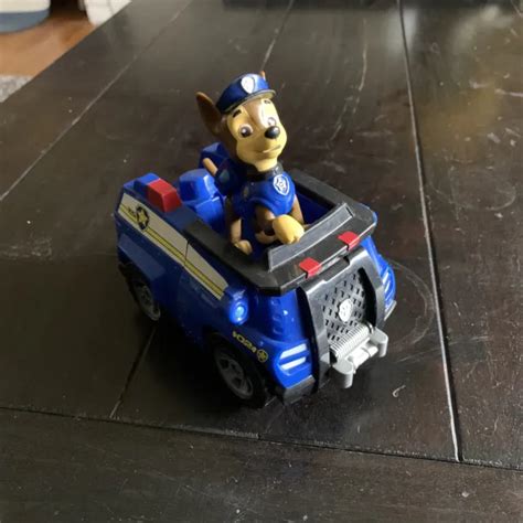 Paw Patrol Chase Figure Police Car Cruiser Vehicle Spinmaster Toy