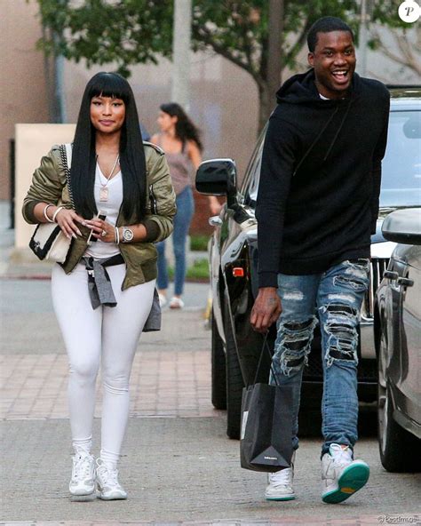 Nicki Minaj Et Son Compagnon Meek Mill Font Du Shopping Chez Barney à