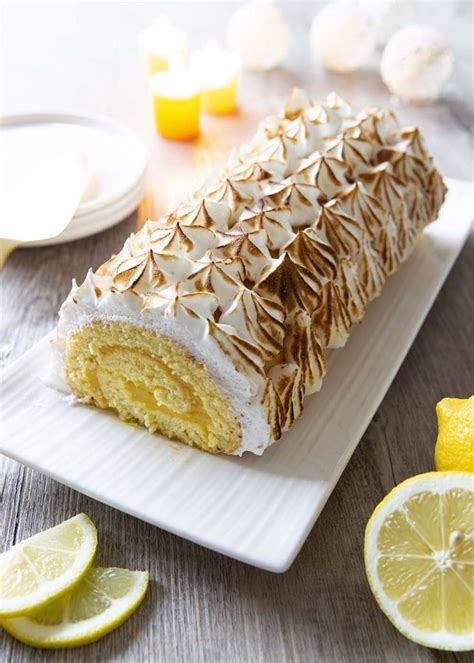 Bûche de Noël roulée façon tarte citron meringuée vidéo Recettes de