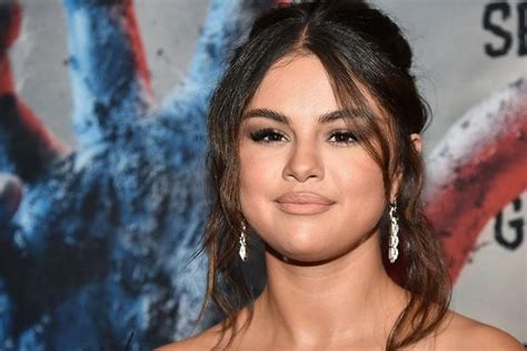 Read More On Our Blog👉 Selenagomez Throughfeelme Celebrity News