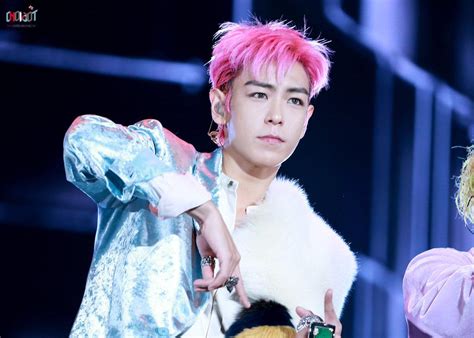 K Pop Idols Who Look Pretty In Pink Hair Koreaboo