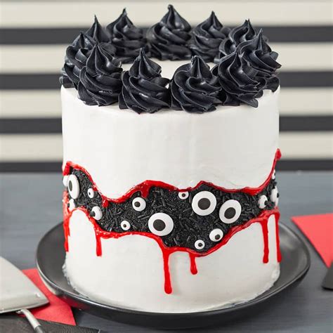 15 Halloween Cakes That Are So Easy It’s Scary Wilton S Baking Blog Homemade Cake And Other