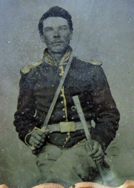 Photography Us Civil War Era 6th Plate Tintype Armed Union Cavalryman