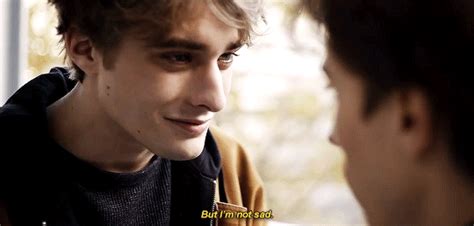 SKAM France Source Cute Gay Couples Cute Gay Sing To Me