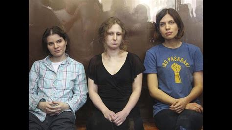 Defensa De Pussy Riot Apelará La Condena A Dos Años De Prisión Rpp