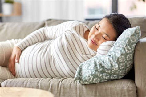 cara mengatasi susah tidur saat hamil 2