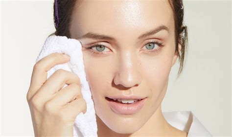 The Best Face Wash for Oily Skin, According to Our Editors | Skincare.com