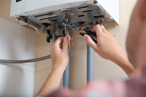 Manutenção Em Aquecedor A Gas - Manutenção de Aquecedor a Gás: O Guia com Dicas Profissionais