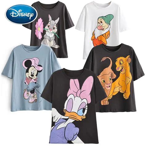 Camiseta Negra Con Estampado De Perro De Dibujos Animados De Disney