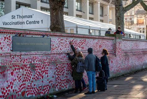 How To Design A Covid Memorial Bloomberg