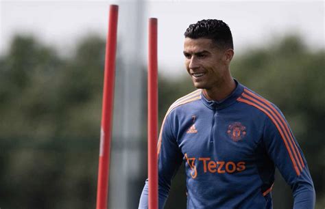 The CR7 Timeline On Twitter Images Of Cristiano Ronaldo In Training