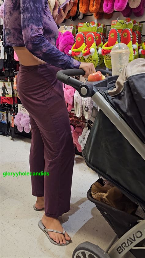 Slim Milf Bent WEDGIE OC Forum