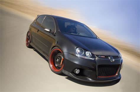 Volkswagen Golf V R GTI Black Power