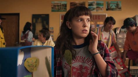 Stranger things season 2 episode 1 english - oojawer