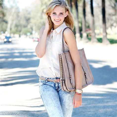 Bleach Blonde Babes DAILYLOOK Blonde Babes Daily Look Bleach Blonde