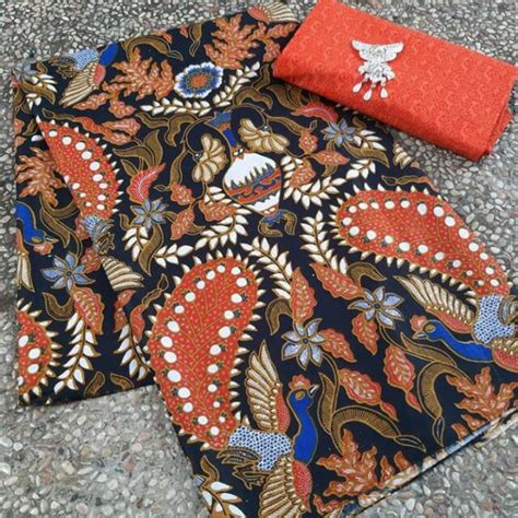 Jual Kain Batik Dan Embos Motif Merak Gentong Kekinian Seragam