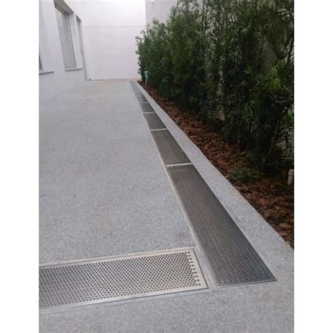 Grelha Ralo Linear Perfurada Em Inox 15x100cm Agua Pluvial em Promoção