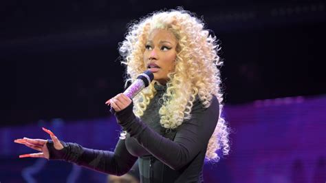 Nicki Minaj vuelve a lo más alto del Billboard 200 con Pink Friday 2