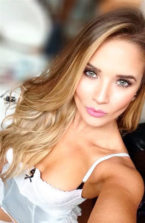 Picture Of Kimberly Dos Ramos