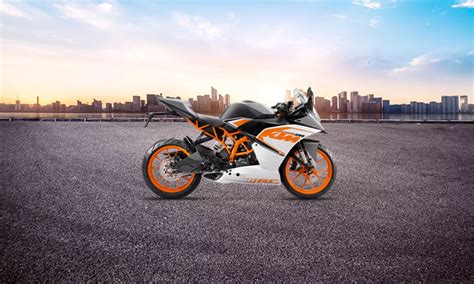 KTM RC 200 On-Road Price in Kozhikode : Offers on RC 200 Price in 2021 - carandbike