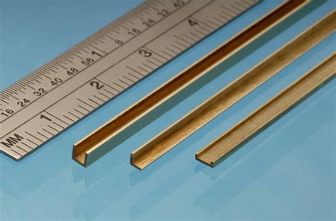 Albion Alloys Brass Angle 4 X 4mm 1 X 305mm Length A4 Chronos Engineering Supplies