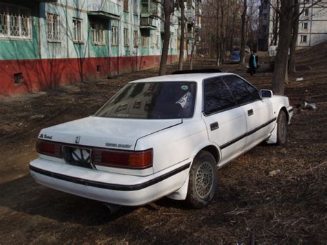 1989 Toyota Camry - Information and photos - MOMENTcar