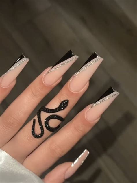 Pin Von Auf R A N D O M L Y Nagelprodukte N Gel Sch Ne N Gel