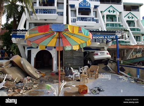 Indian Ocean Tsunami 2004 Aftermath Hi Res Stock Photography And Images